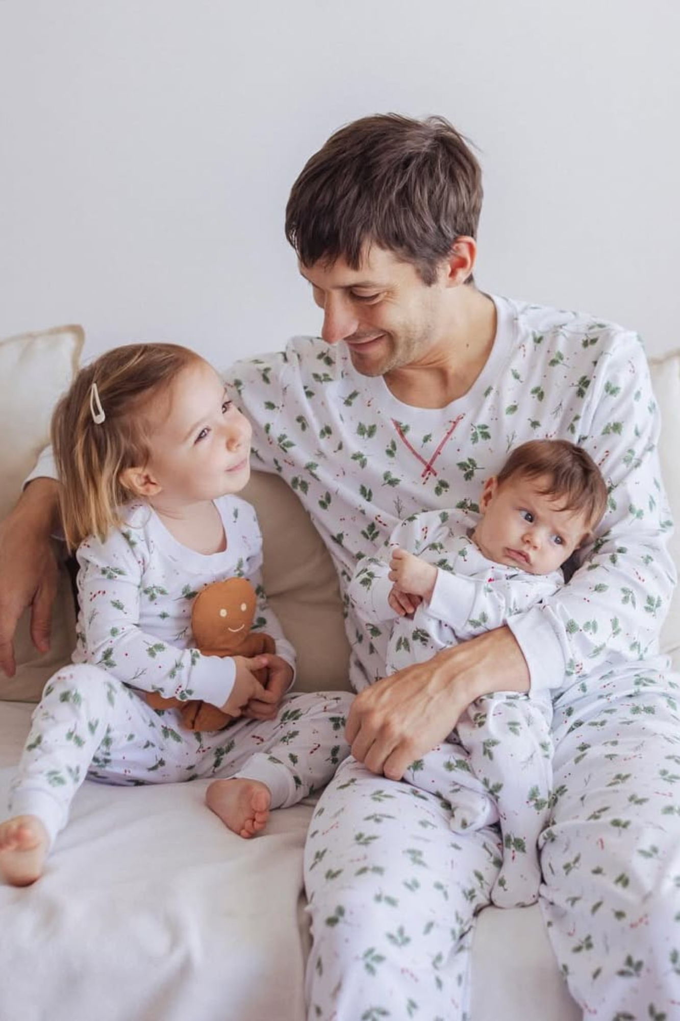 JOY LEAVES CHRISTMAS PIJAMA