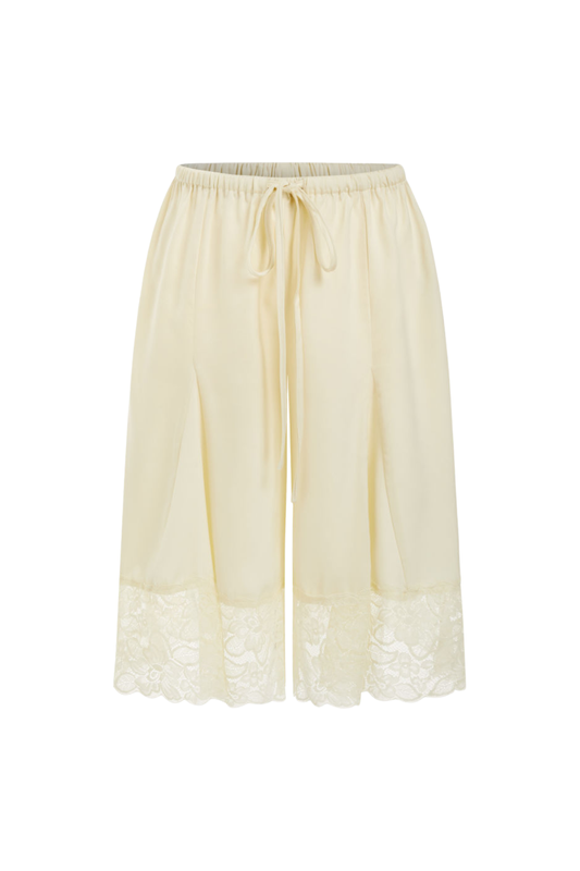 SATIN LACE BERMUDA